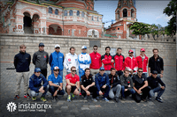 InstaForex - 龙之车队官方合作伙伴