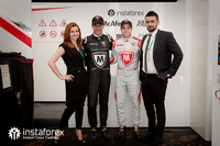 InstaForex - 龙之车队官方合作伙伴