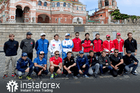 InstaForex - 龙之车队官方合作伙伴
